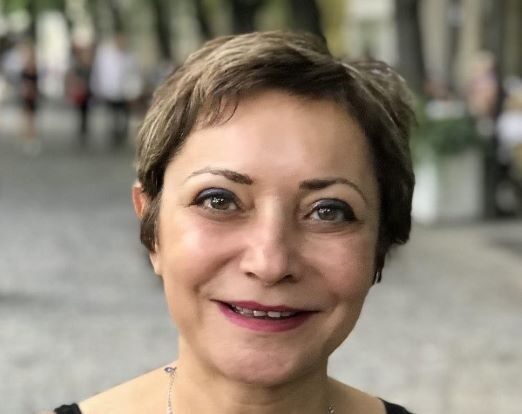 عزمي بشارة