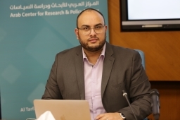 عزمي بشارة